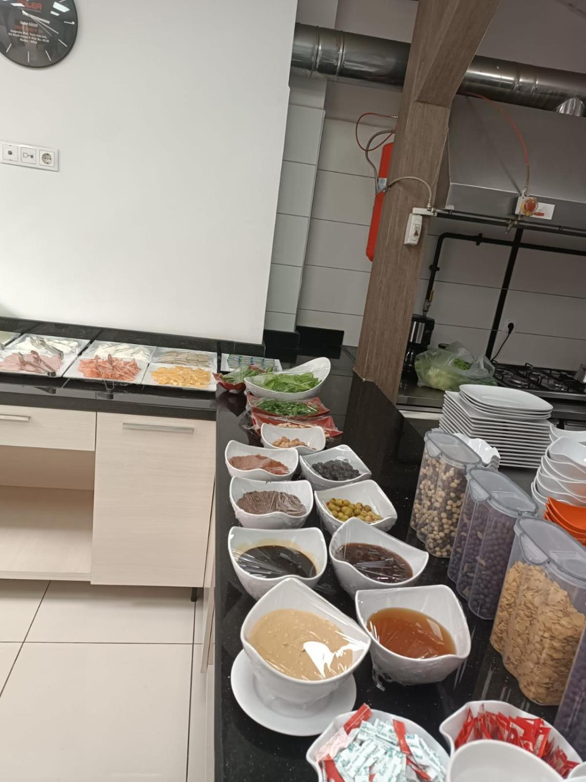 Bolu Cadde Otel Luaran gambar